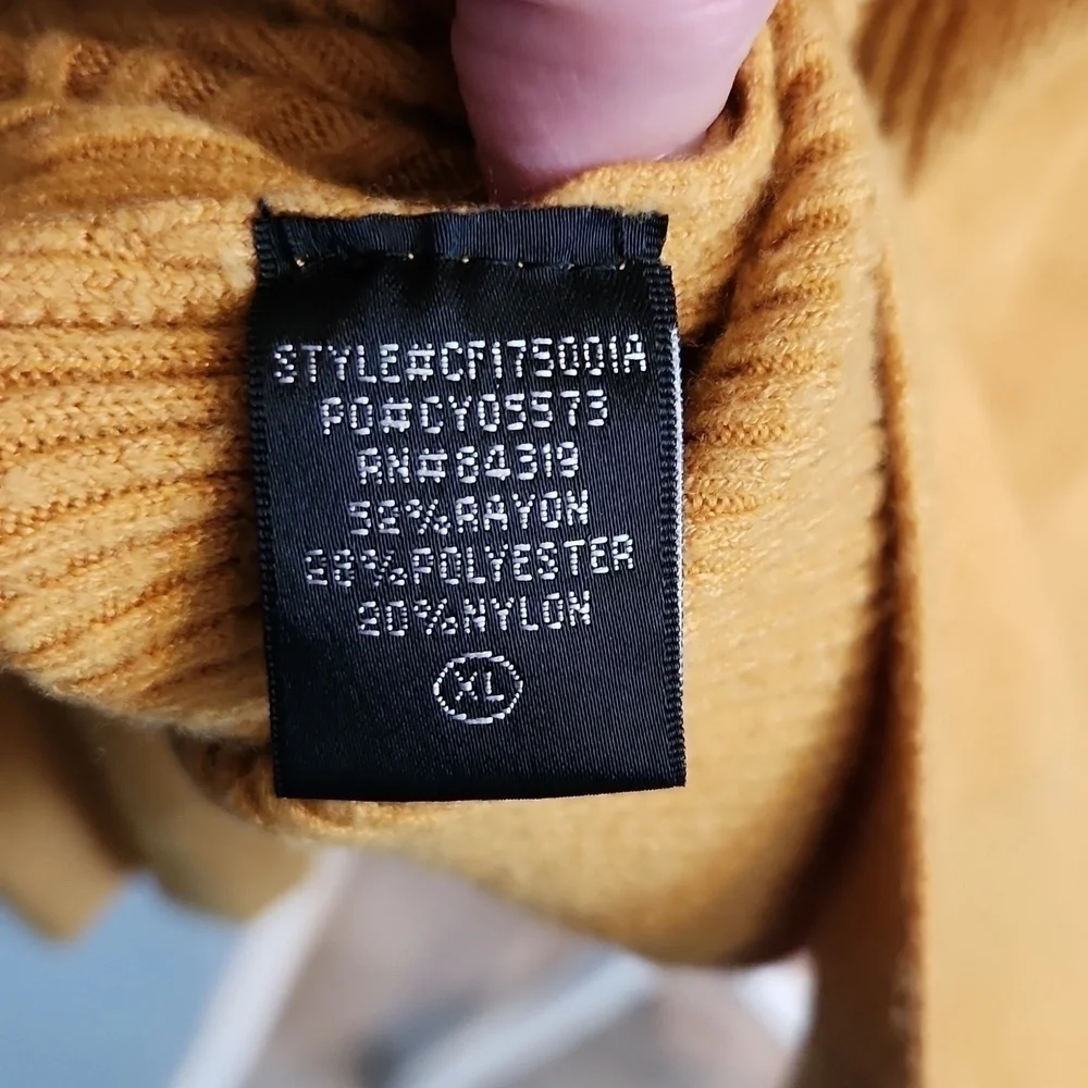 Beyond inc knitwear high-low hem crew neck sweater